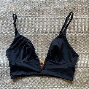 NWOT Victoria’s Secret Plunge Bralette